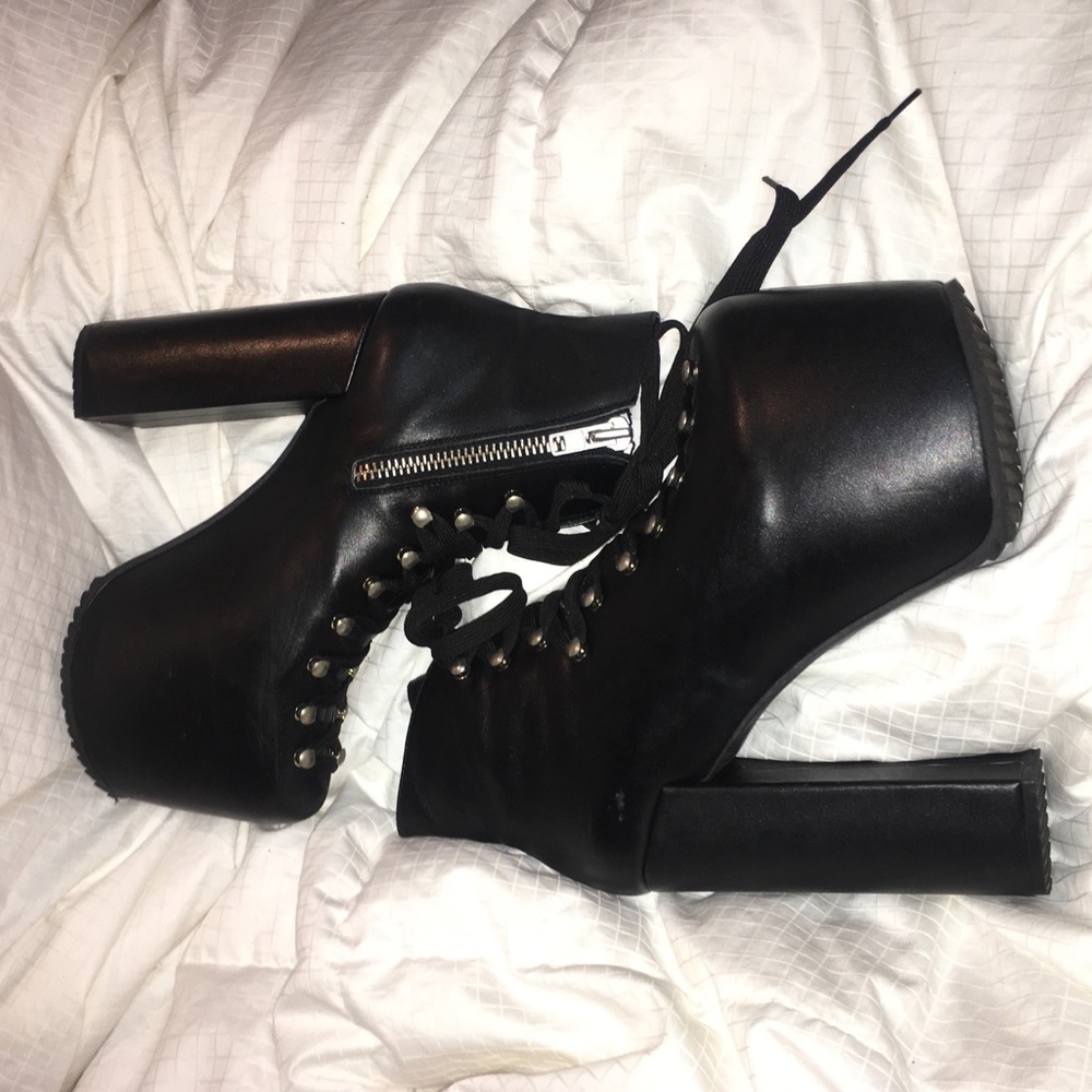 Unif Hellbounds - image 7